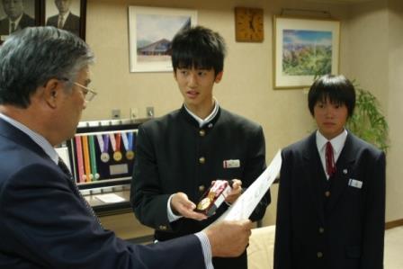 選手村長談話