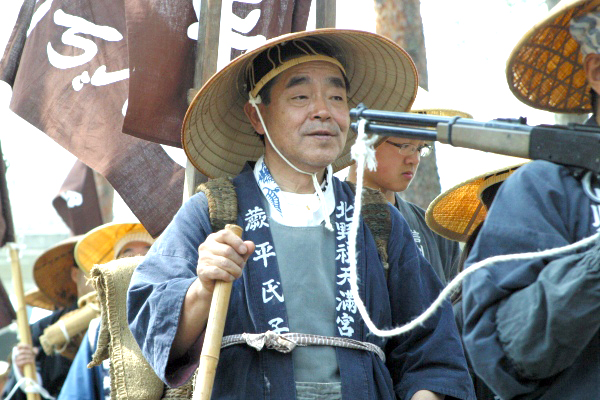 仮装地区役員
