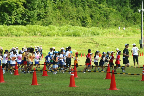 子供走る