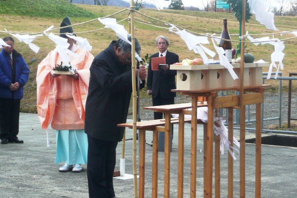 玉ぐし奉納