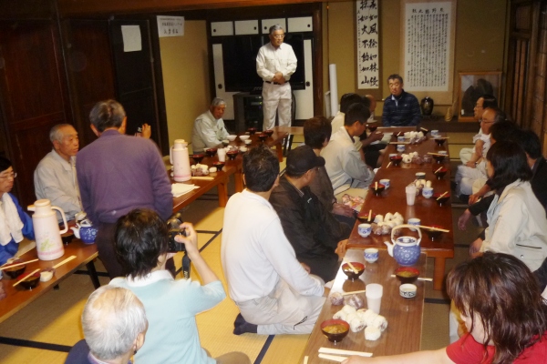 懇親会村長挨拶