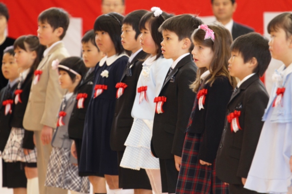 入学生整列