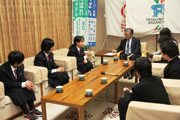 村長と懇談