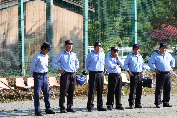 審判団整列