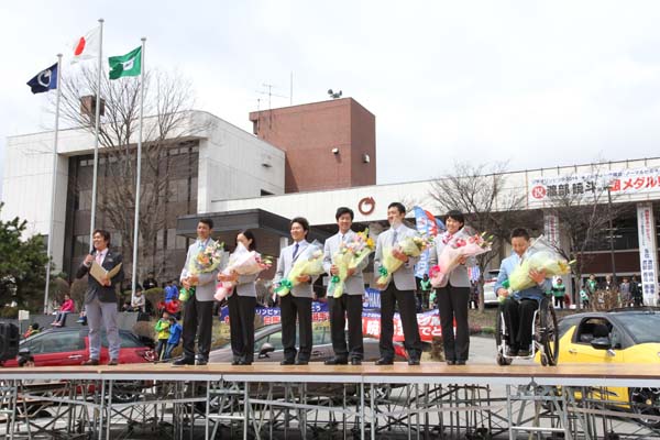 披露式選手花束