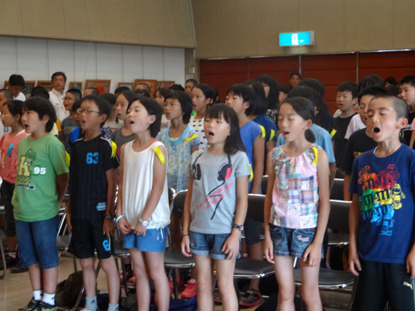 交流会児童合唱