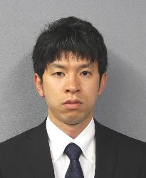 藤本副村長顔写真