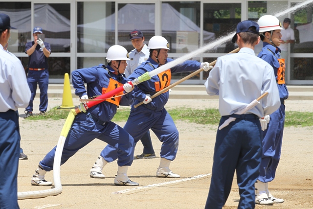 小型ポンプ放水