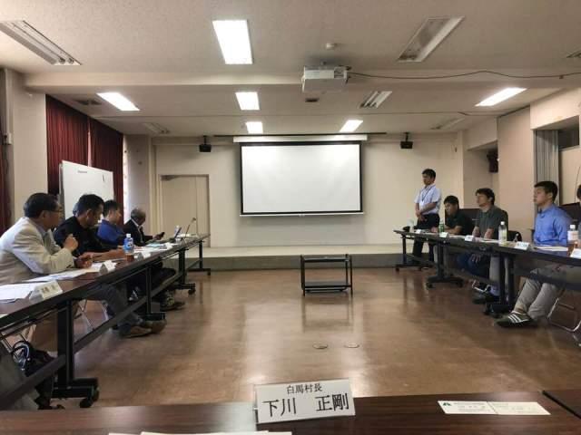 白馬村唐松沢氷河調査団打合せ会議の様子の写真