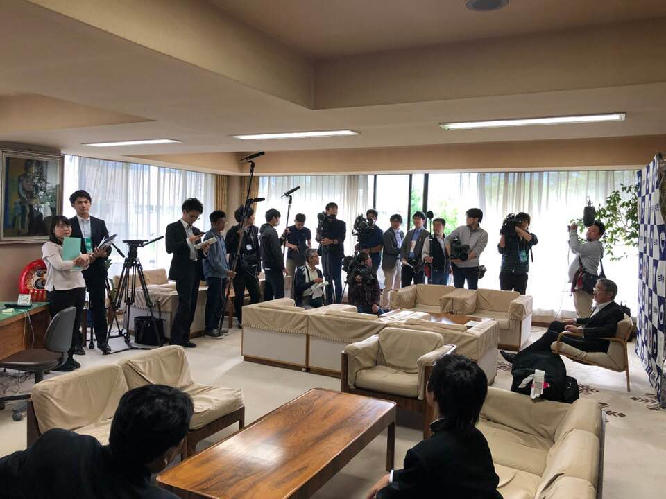 報道陣