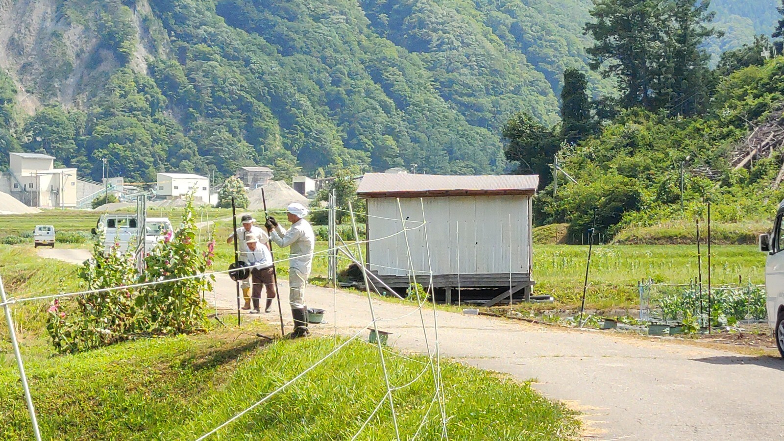 通地区電気柵設置1