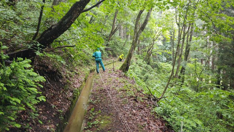青鬼地区電気柵設置