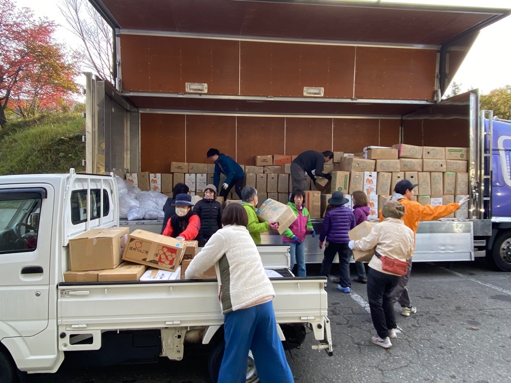 古紙回収時の写真2