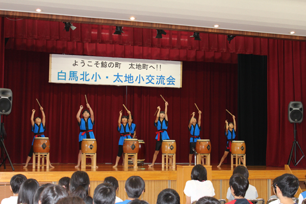 交流会太鼓披露