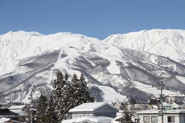 雪化粧の北アルプス