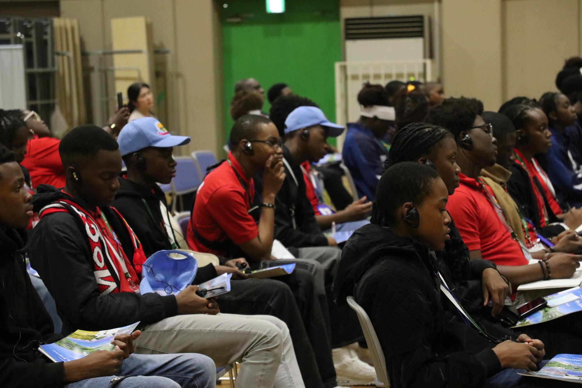 Japan-Africa Youth Program 高校生の様子