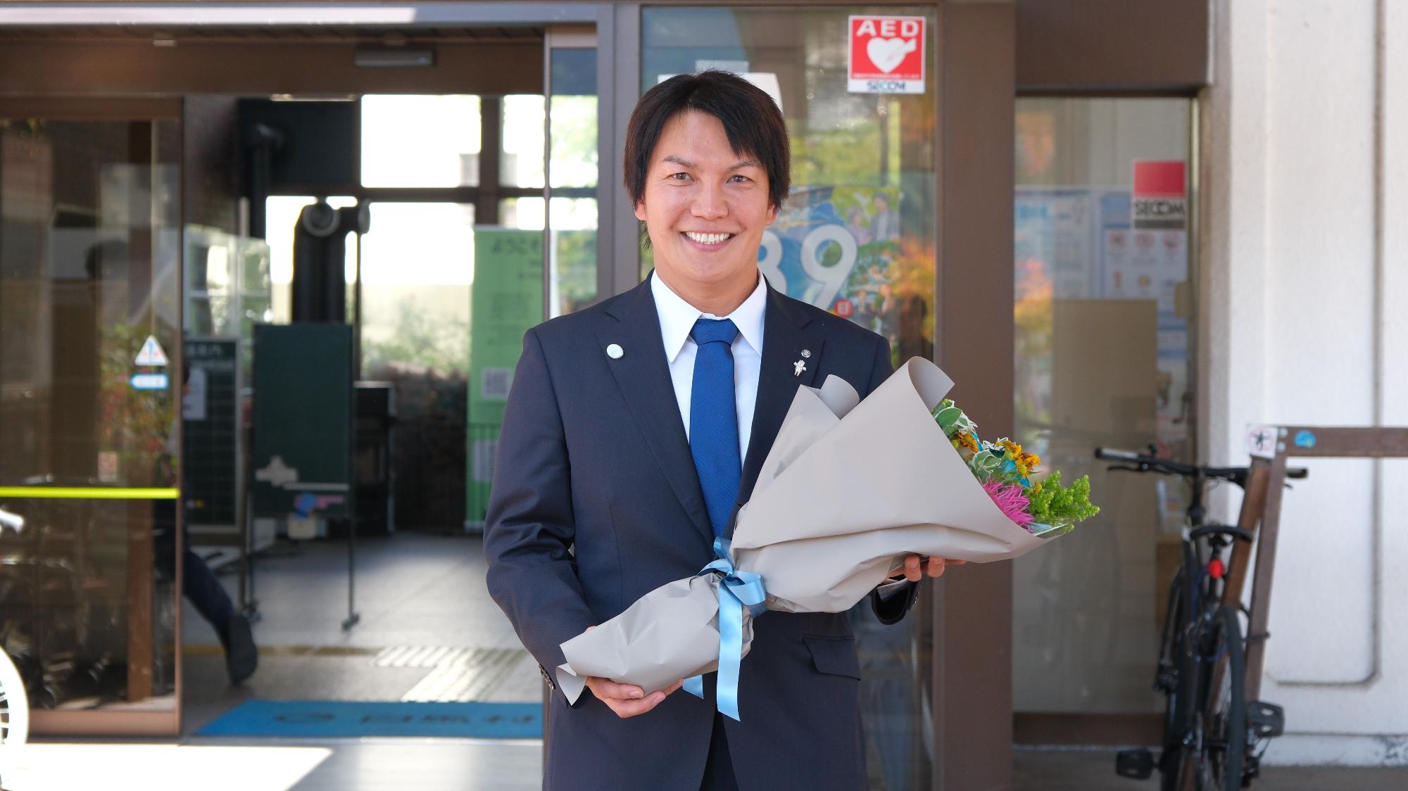 R8村長就任式2