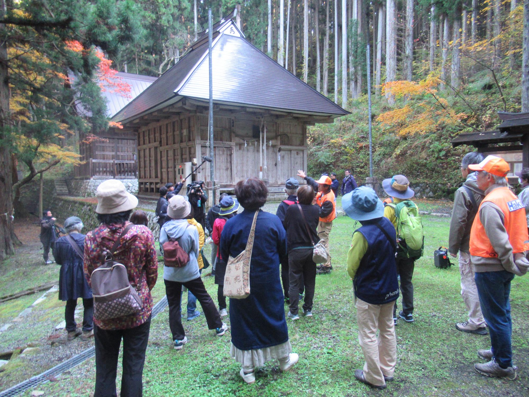 神明社