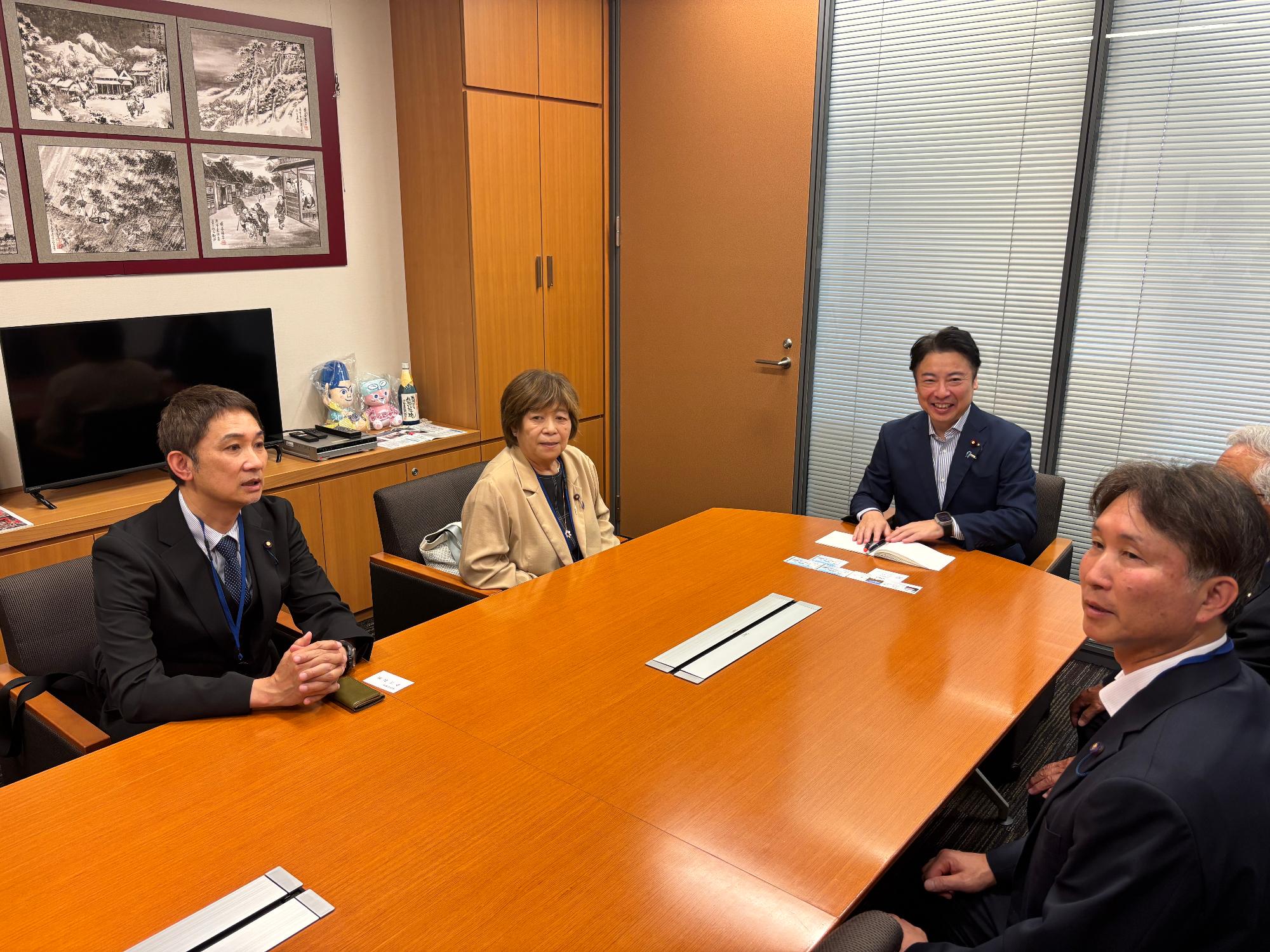 中川宏昌衆議院議員との対話