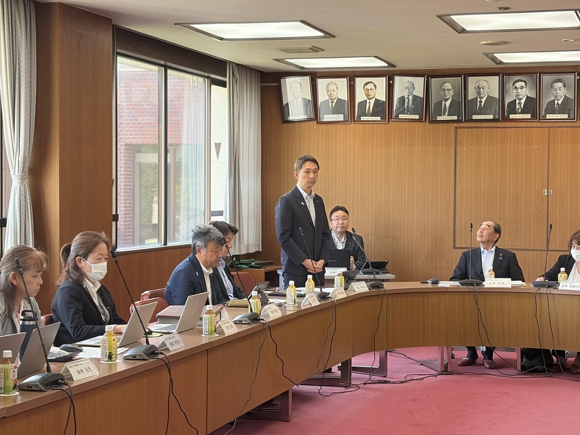 白馬村議会丸山和之副議長の挨拶