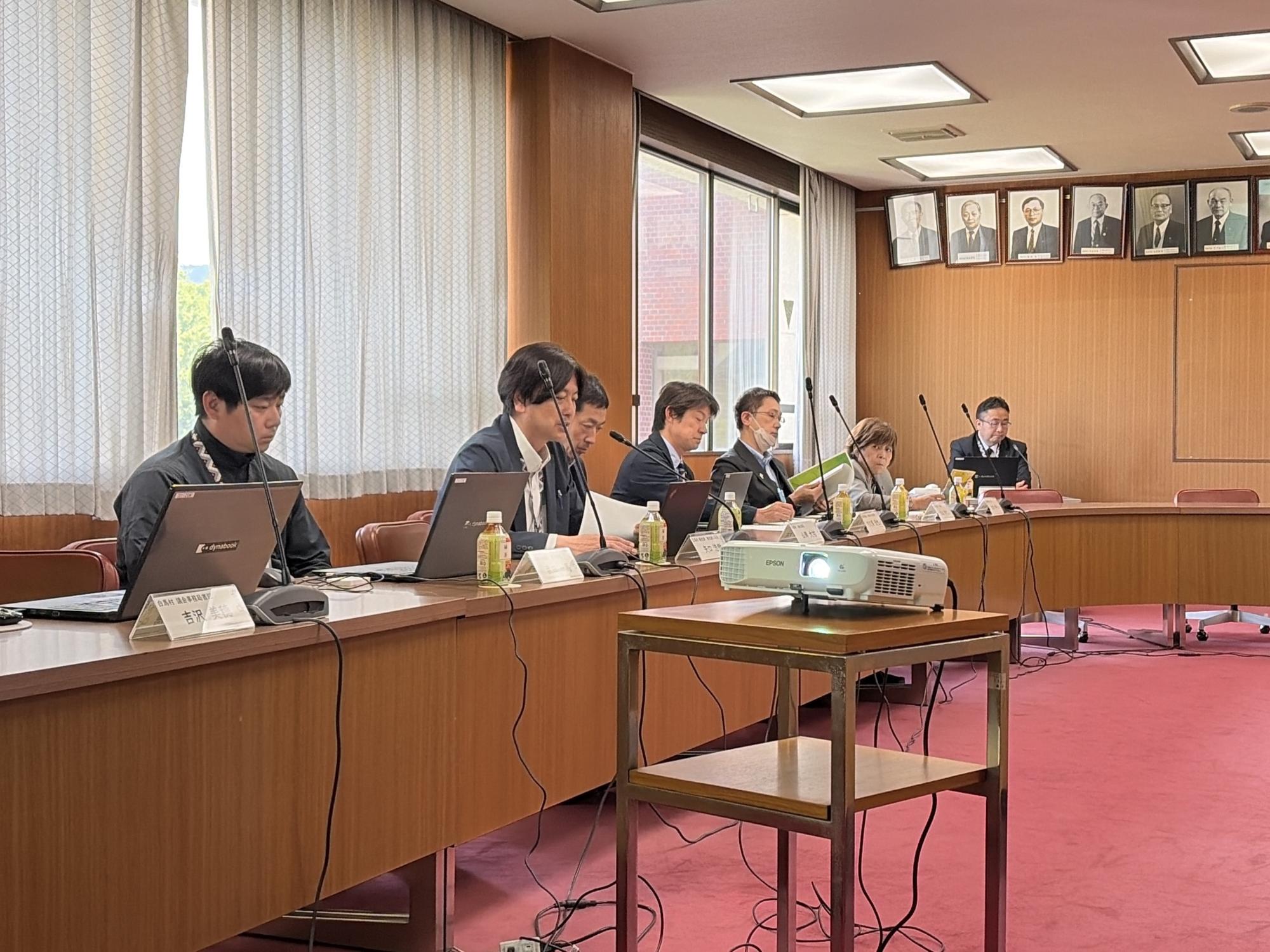 白馬村議会議員および職員