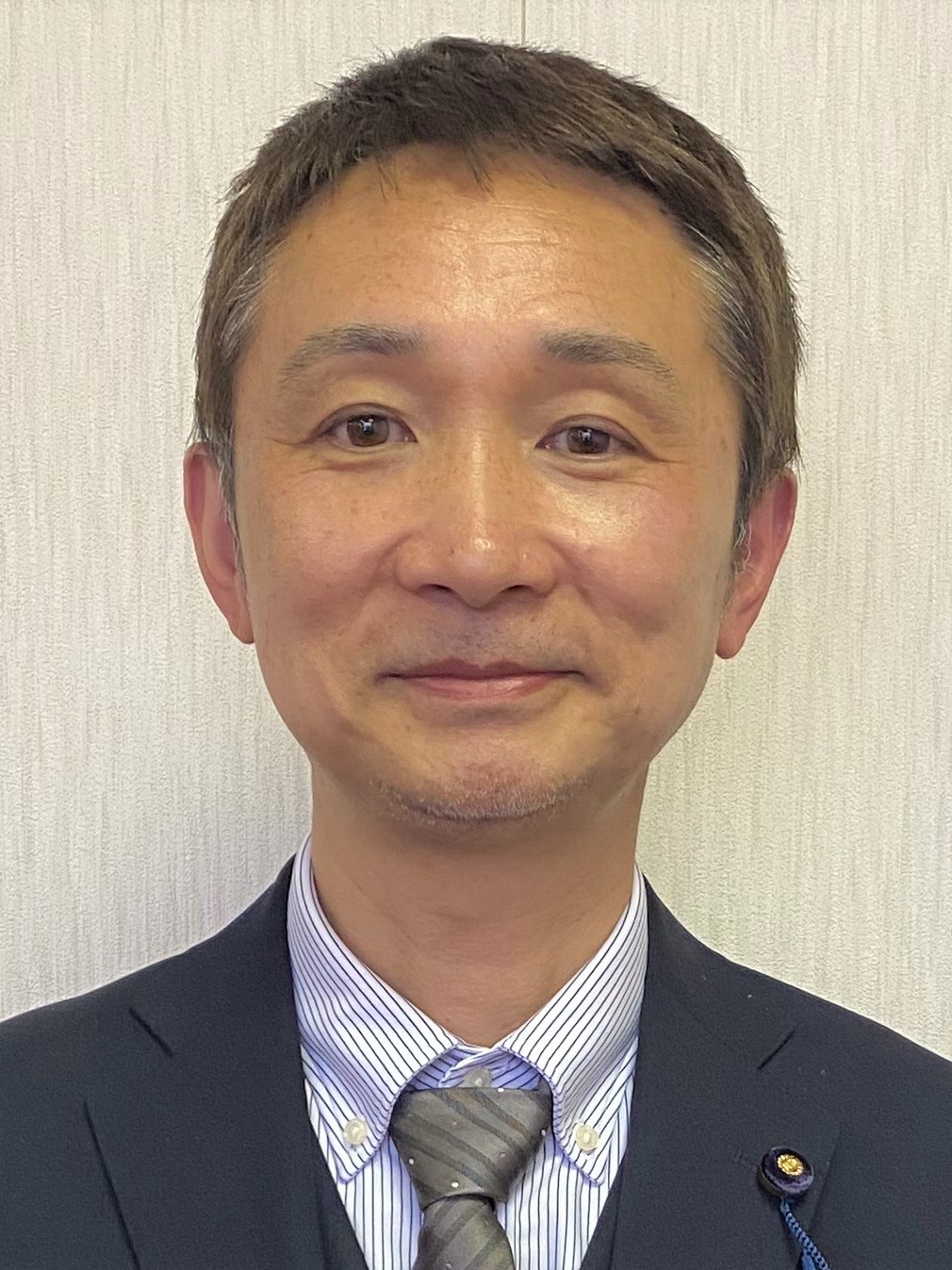 第１０番_丸山和之議員