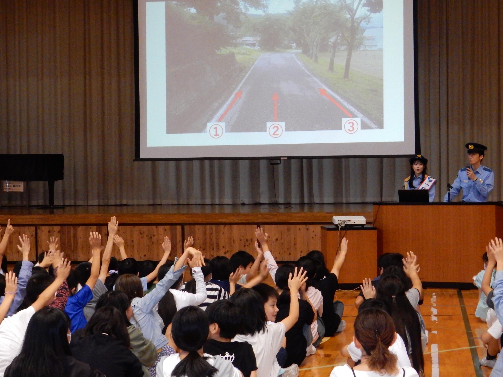 国本梨紗さん一日警察署長