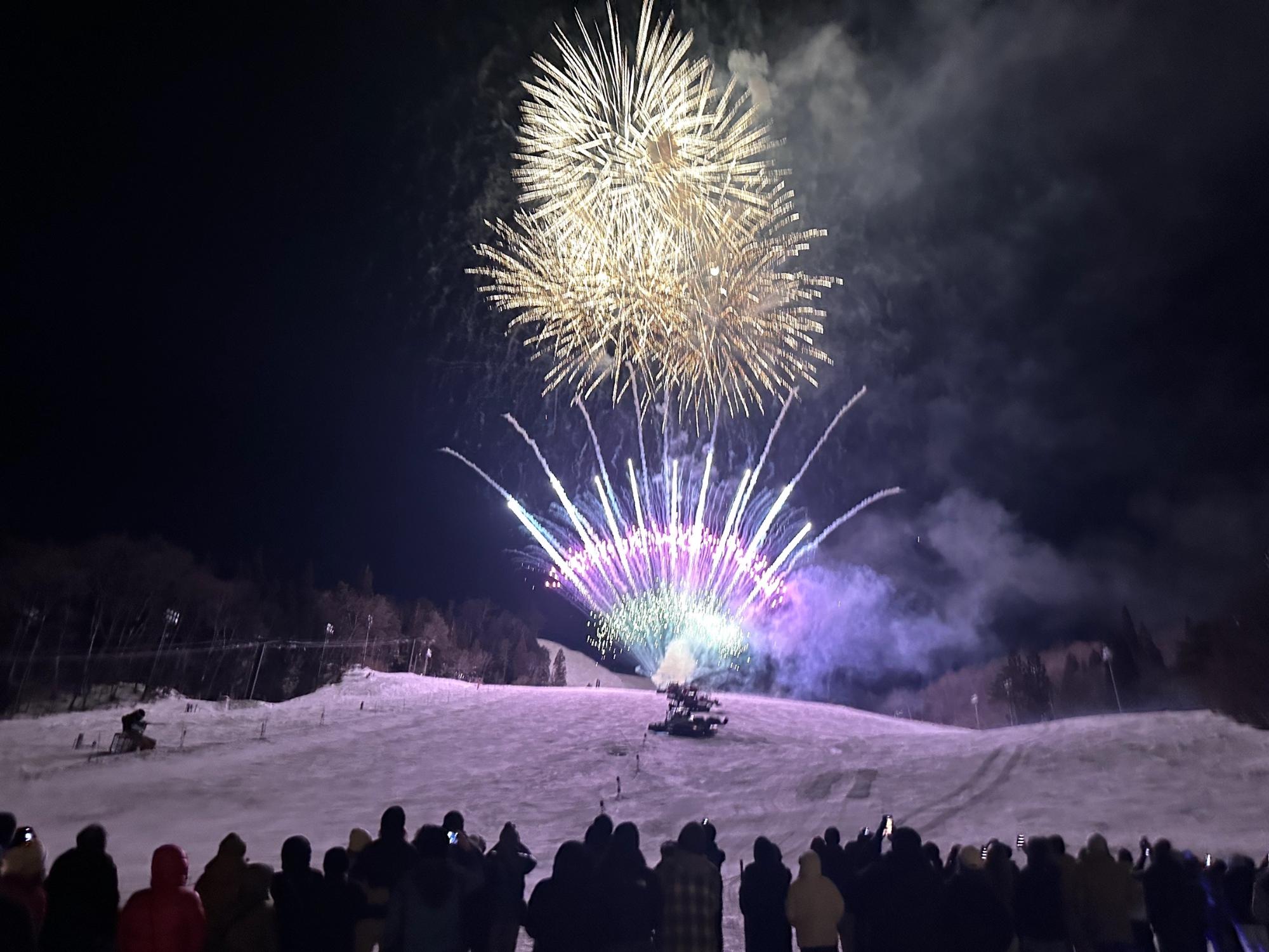 白馬八方尾根火祭り