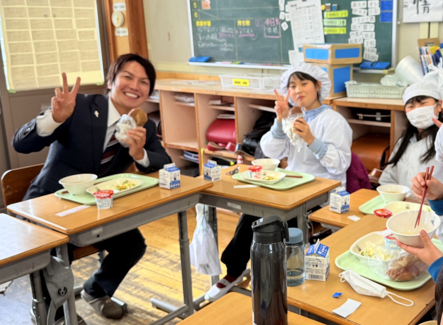 「白馬の黒豆きな粉」の揚げパン
