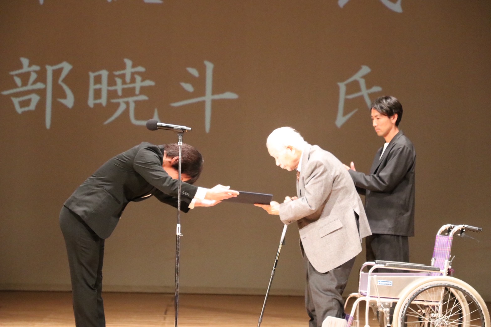 白馬村文化大使 民俗・日本思想史家の田中欣一さん