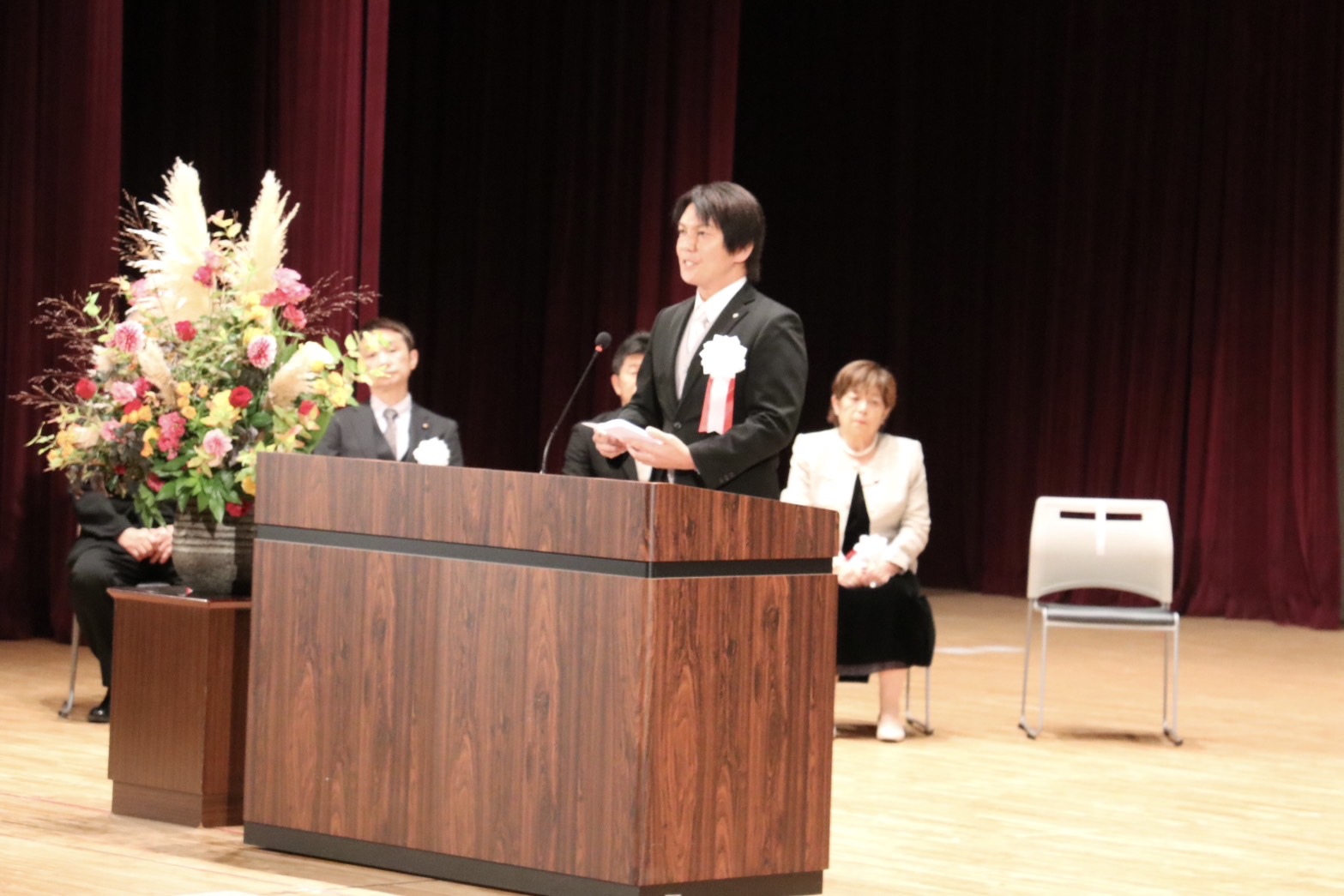 白馬村村制施行70周年記念式典・講演会