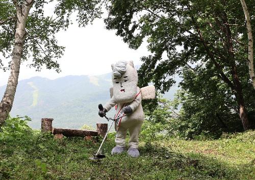 村男草刈り1